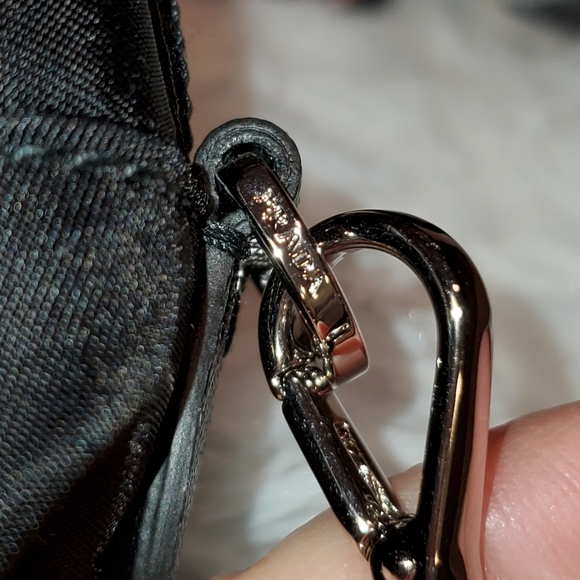 π€π€ Prada Vela π―Authentic 2019 Collection - Picture 5 of 15